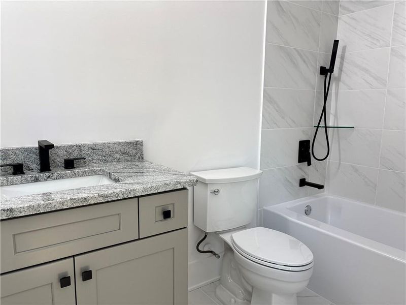 Furnished interior view inside a new home in , Buford (Image 12).