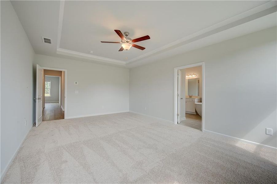 Spacious, unfurnished interior of a new home in Kingston, Locust Grove (Image 20).