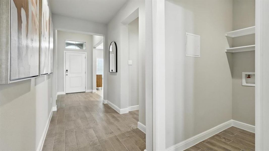 Spacious, unfurnished interior of a new home in Bella Vista, Granbury (Image 21).