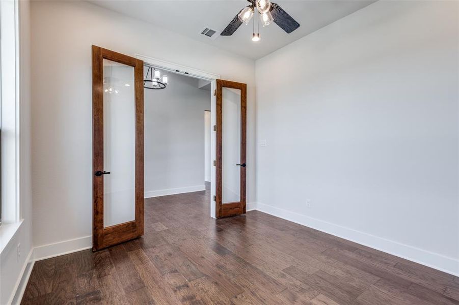 Spacious, unfurnished interior of a new home in , Nevada (Image 29).
