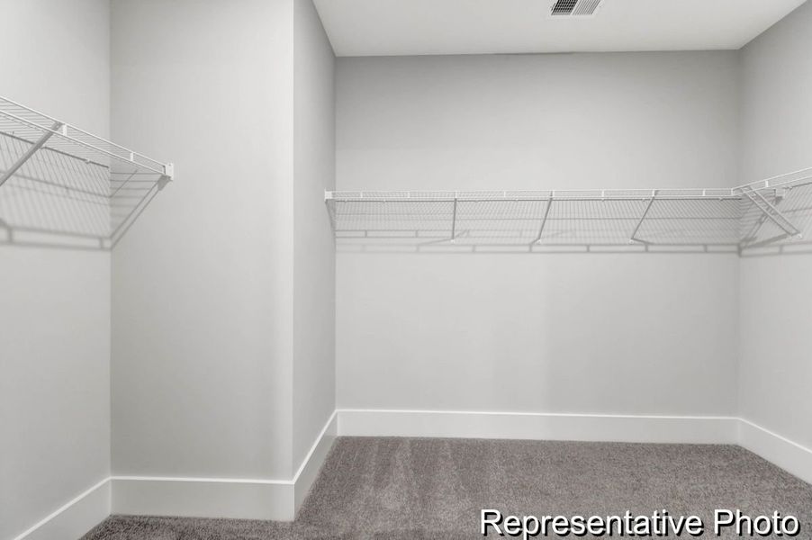 Spacious, unfurnished interior of a new home in Homecoming, Ravenel (Image 17).