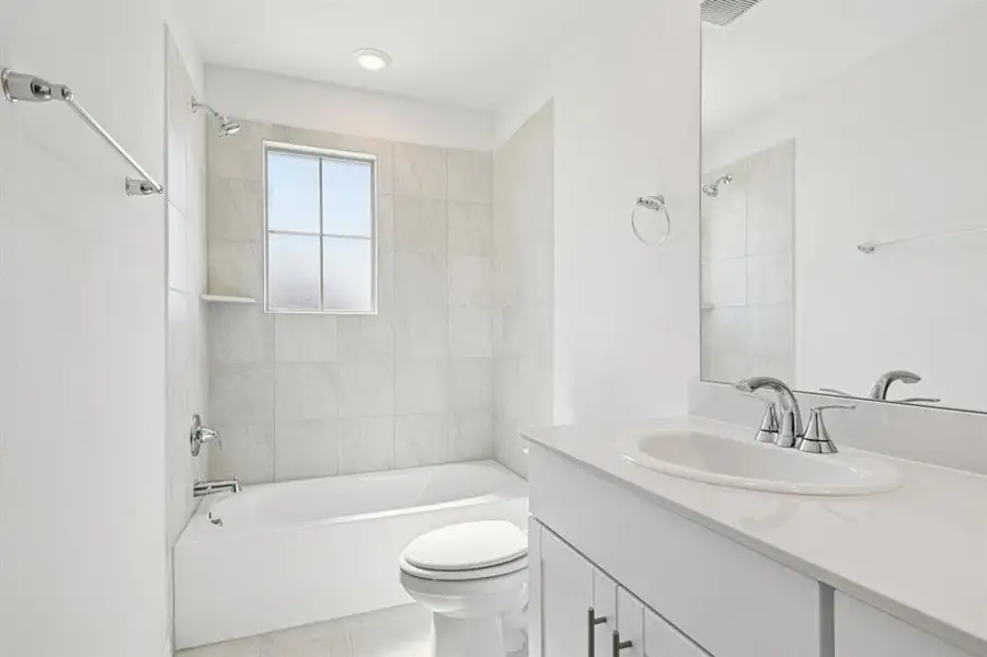 Photo is not of the actual home, but is an inspirational photo of builder’s model home and may depict options, furnishings, and/or decorator features that are not included.