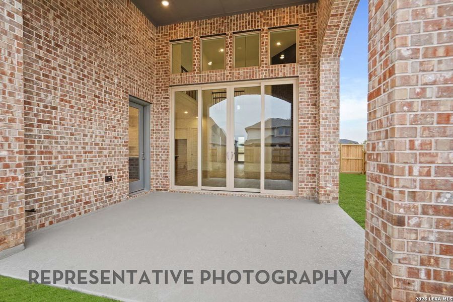 Exterior details and patio area of a home in Mayfair, New Braunfels (Image 2).