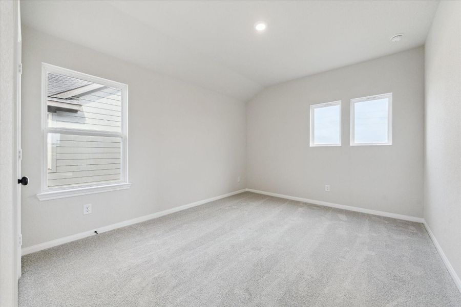 Spacious, unfurnished interior of a new home in Elyson, Katy (Image 26).
