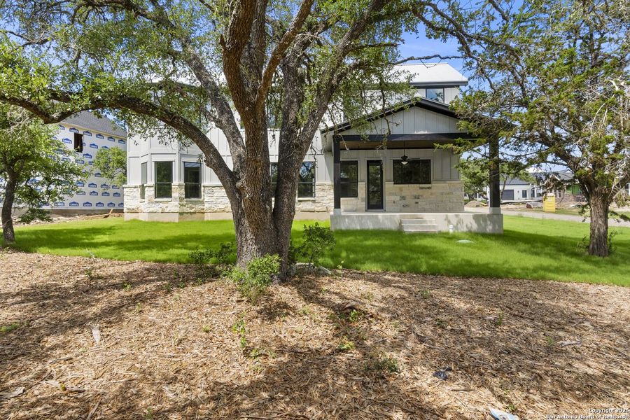 Exterior details and patio area of a home in , Wimberley (Image 3).