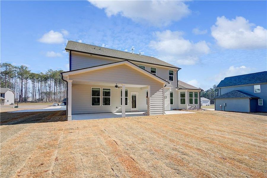 Exterior details and patio area of a home in Riverbend Overlook, Fayetteville (Image 19).