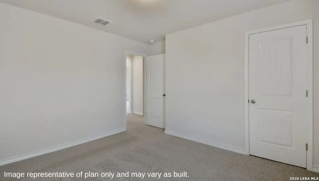 Spacious, unfurnished interior of a new home in Brookstone Creek, San Antonio (Image 6).
