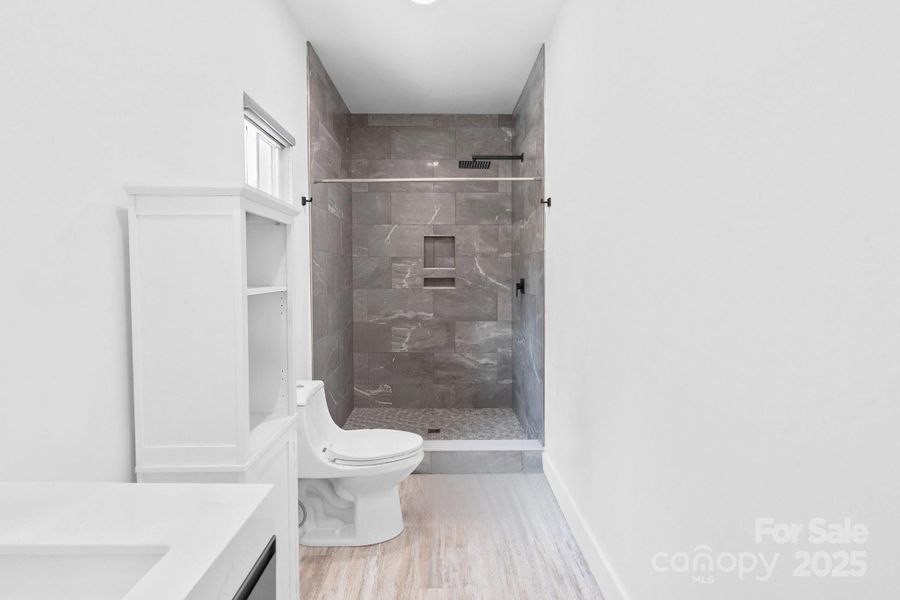 Image 31 of a home in .