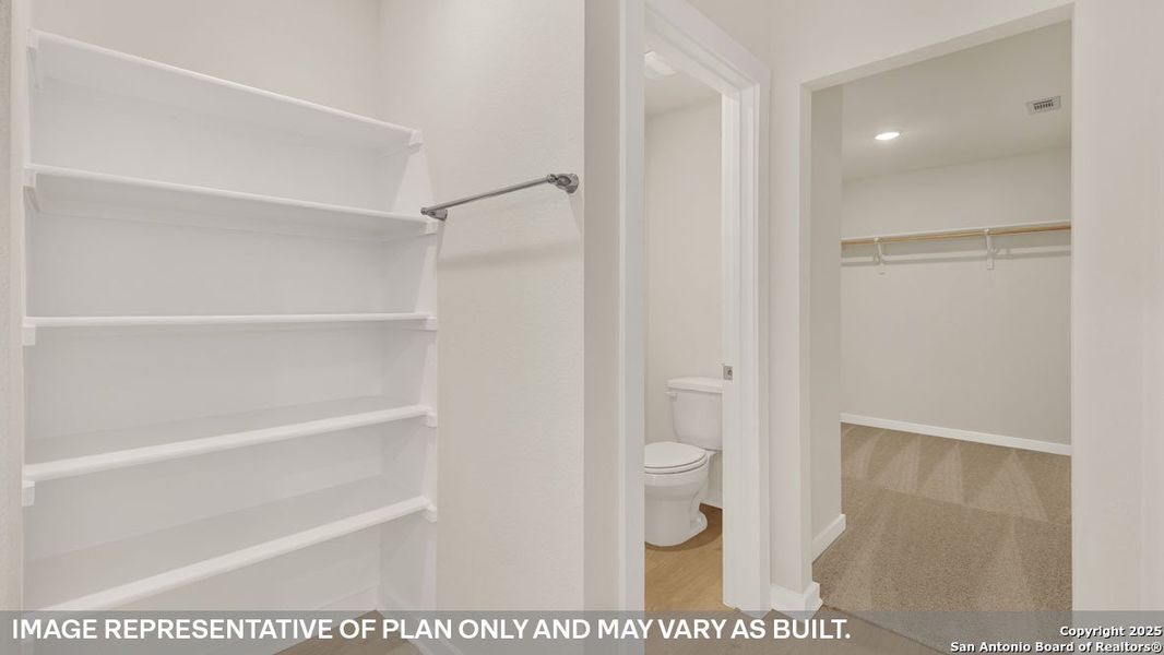 Spacious, unfurnished interior of a new home in Sonoma Oaks, Fredericksburg (Image 19). Spacious, unfurnished interior of a new home in Sonoma Oaks, Fredericksburg (Image 19).