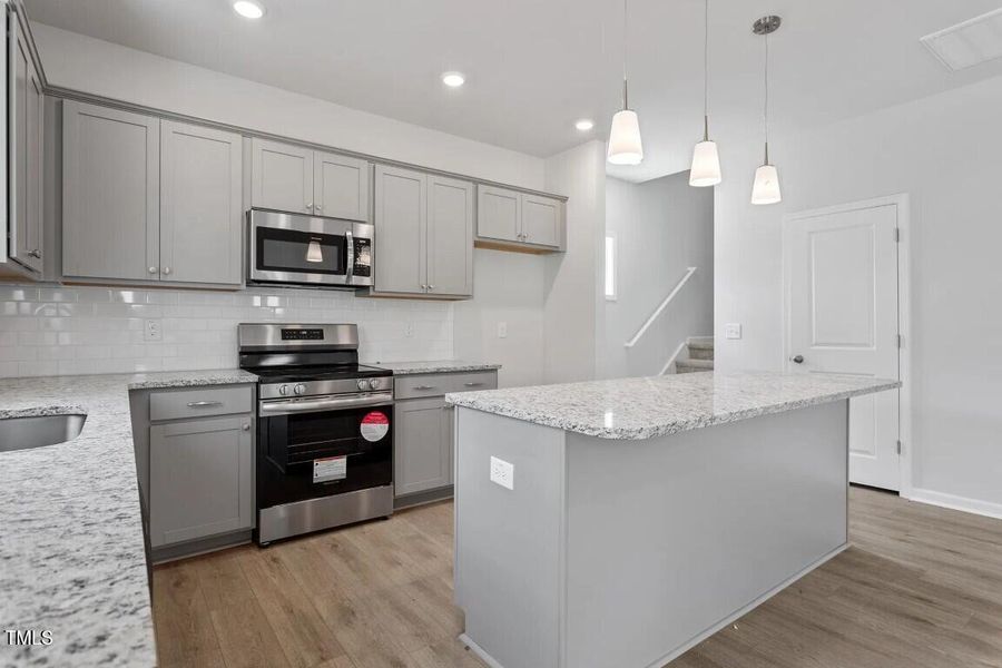 11 OVT kitchen and stairs (Medium)