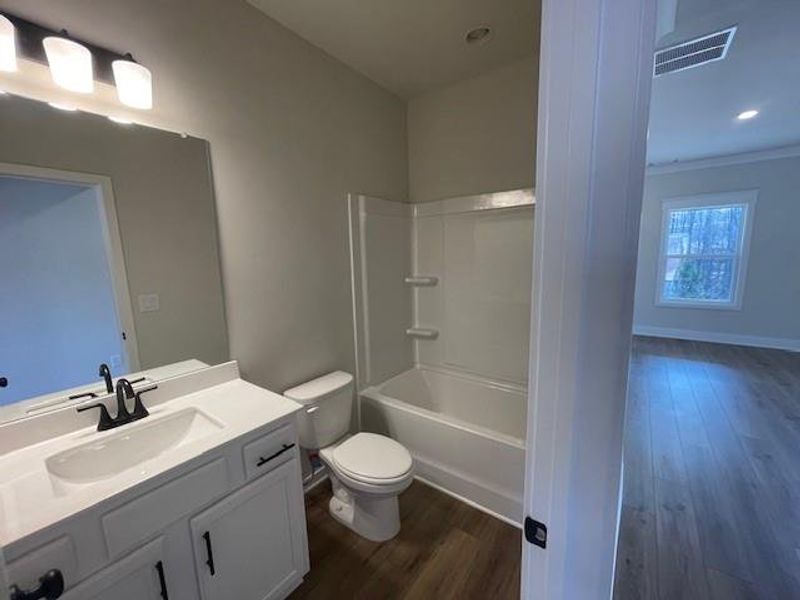 Furnished interior view inside a new home in , Gainesville (Image 9).