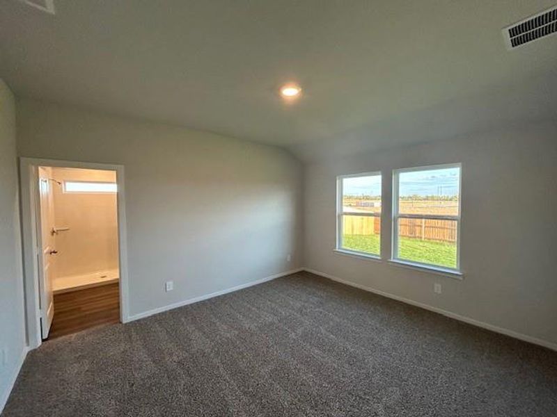Spacious, unfurnished interior of a new home in Cornerstone, Rockdale (Image 7).