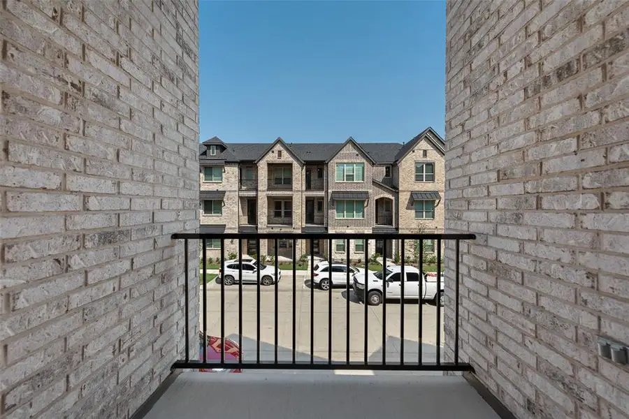 Exterior details and patio area of a home in , Frisco (Image 3).