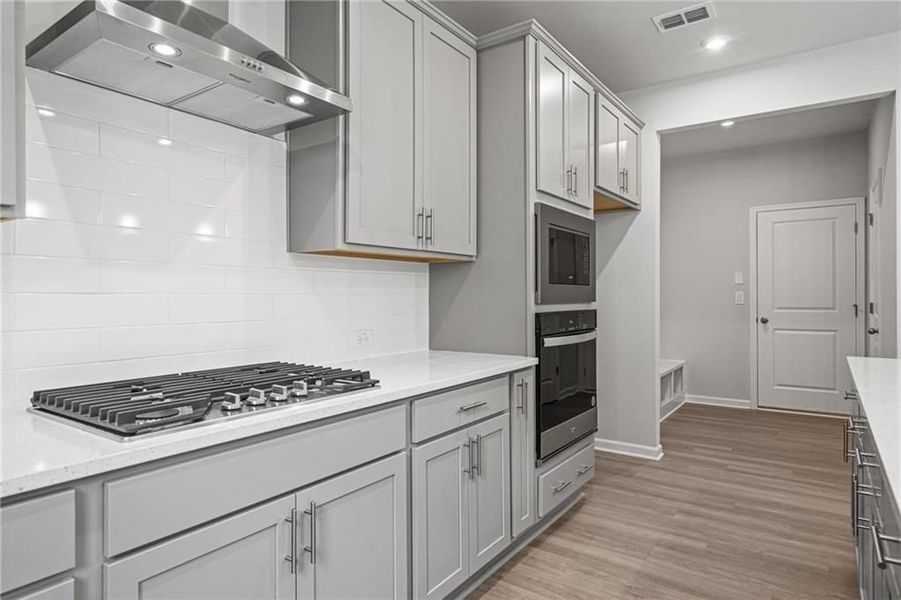 Furnished interior view inside a new home in Riverwood, Dallas (Image 20). Furnished interior view inside a new home in Riverwood, Dallas (Image 20).