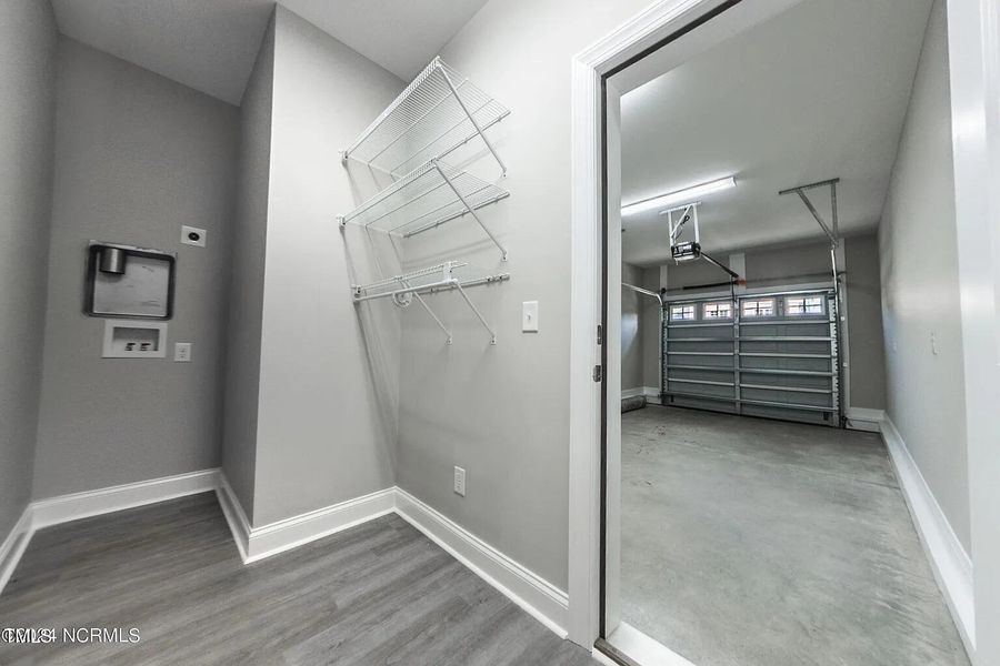 2f00b0003f4c7228a6e5274e22d9be0c-uncropp