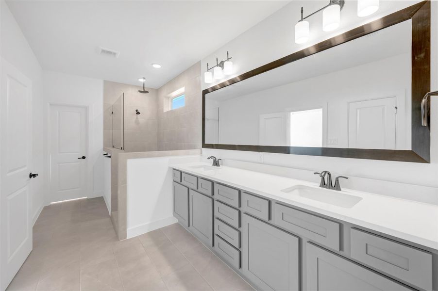 Furnished interior view inside a new home in Indigo 35’ Homesites, Richmond (Image 6).