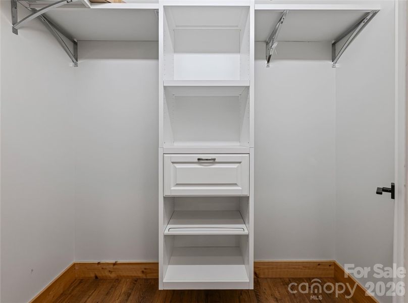 Walk-in closet