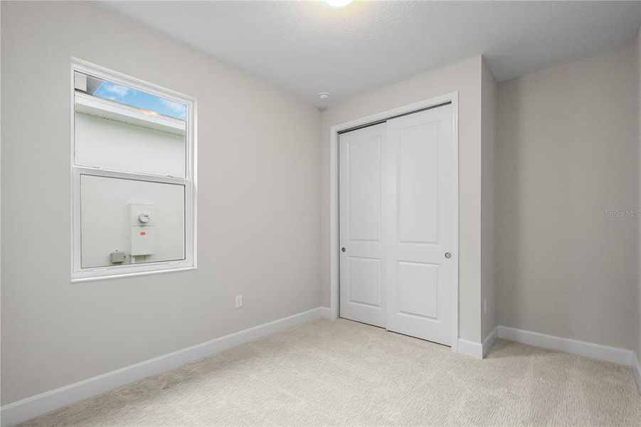Spacious, unfurnished interior of a new home in Cresswind at Hammock Oaks, Lady Lake (Image 34).