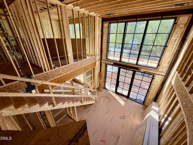 E9D47ECE-E51D-4819-B55F-3FD9F7A08E50_1_2