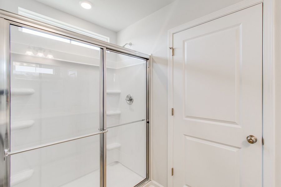 Furnished interior view inside a new home in Winston Point, Gilbert (Image 11).