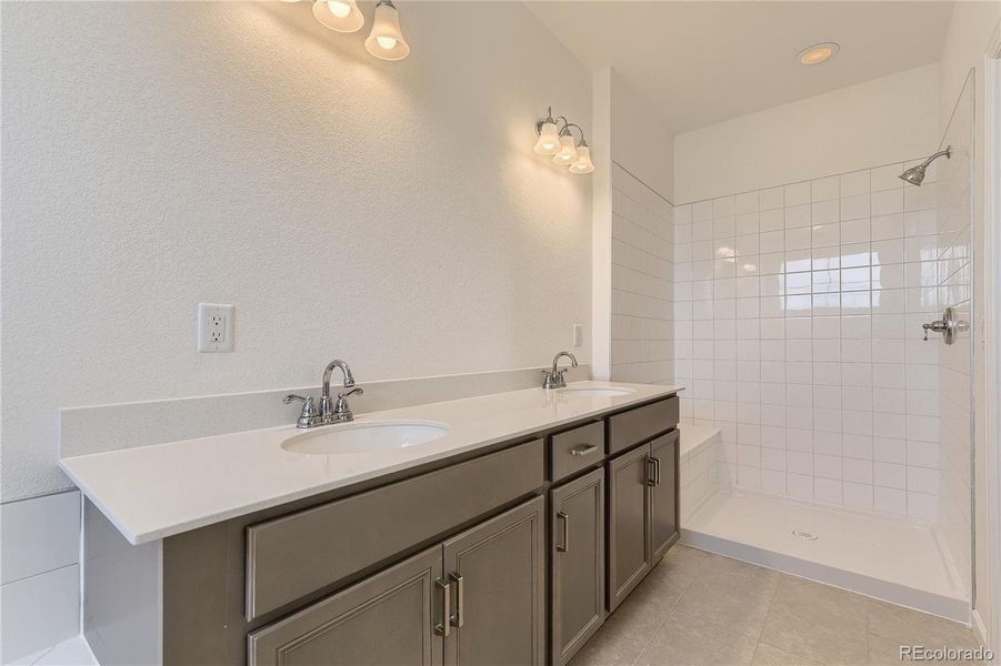 2nd Floor Primary BathroomPicture not of actual home