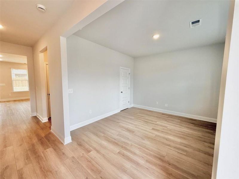 Spacious, unfurnished interior of a new home in , Bonaire (Image 18).