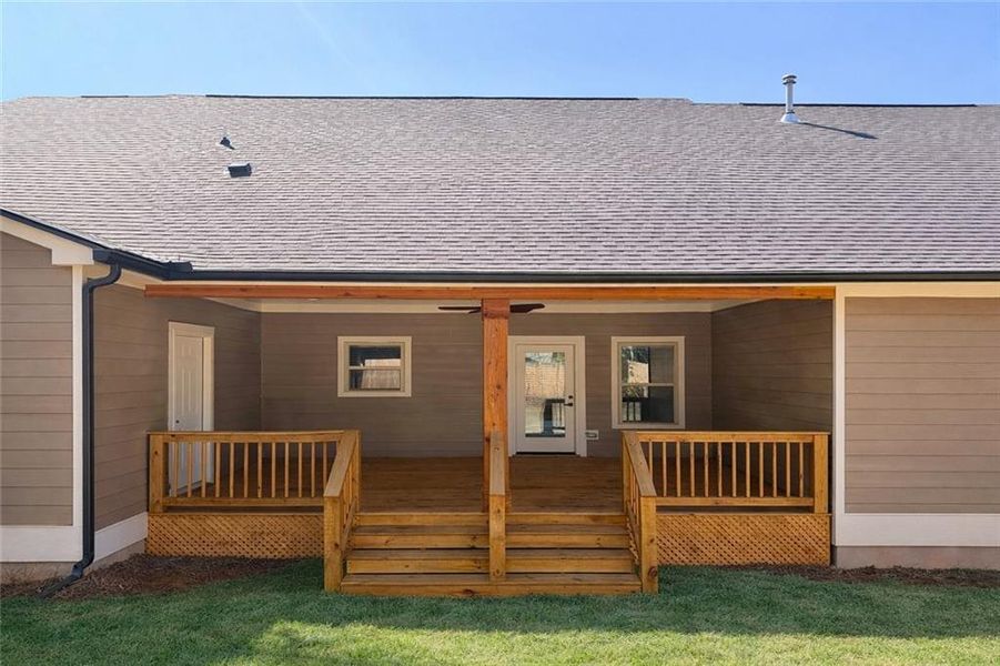 Exterior details and patio area of a home in , Conyers (Image 27).