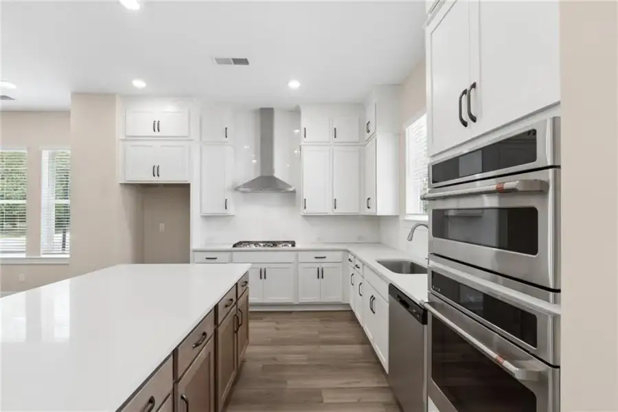 Furnished interior view inside a new home in Celesta, Scottdale (Image 9).