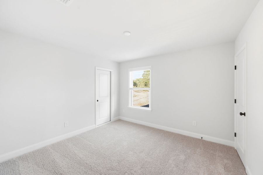 Spacious, unfurnished interior of a new home in Grand Arbor, Blythewood (Image 34).