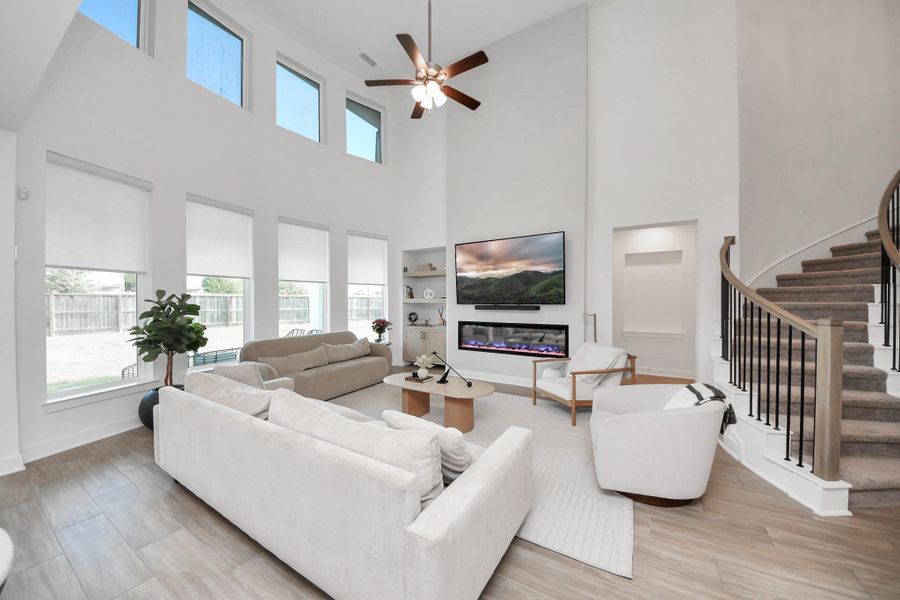 Furnished interior view inside a new home in Candela, Richmond (Image 11).