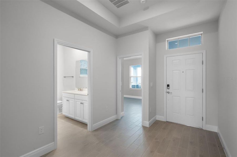 Spacious, unfurnished interior of a new home in Waterleigh, Winter Garden (Image 23). Spacious, unfurnished interior of a new home in Waterleigh, Winter Garden (Image 23).