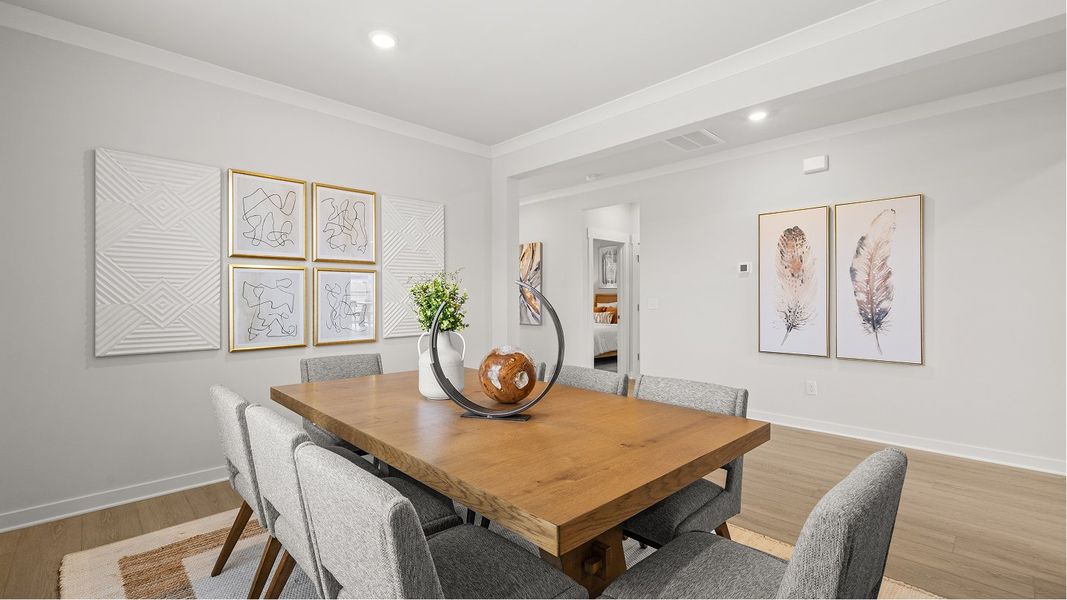 4965 Alpine Dining 2of4 F1