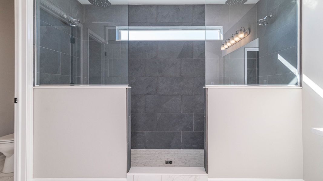 Representative interior finishes for a home built from the The Winslow by Norfolk Homes in Valleys, Jackson (Image 24).