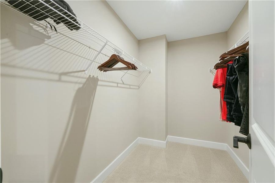 Spacious, unfurnished interior of a new home in , Atlanta (Image 21).