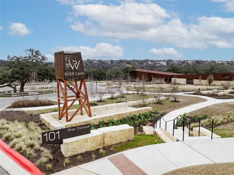 Image 21 of a home in Wolf Ranch South Fork.