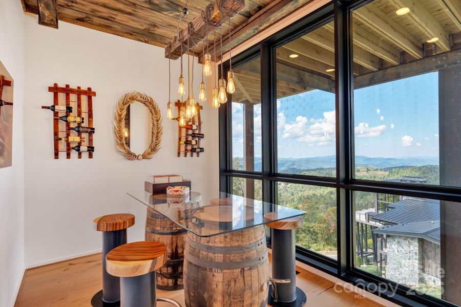 Community amenities in , Banner Elk (Image 31).