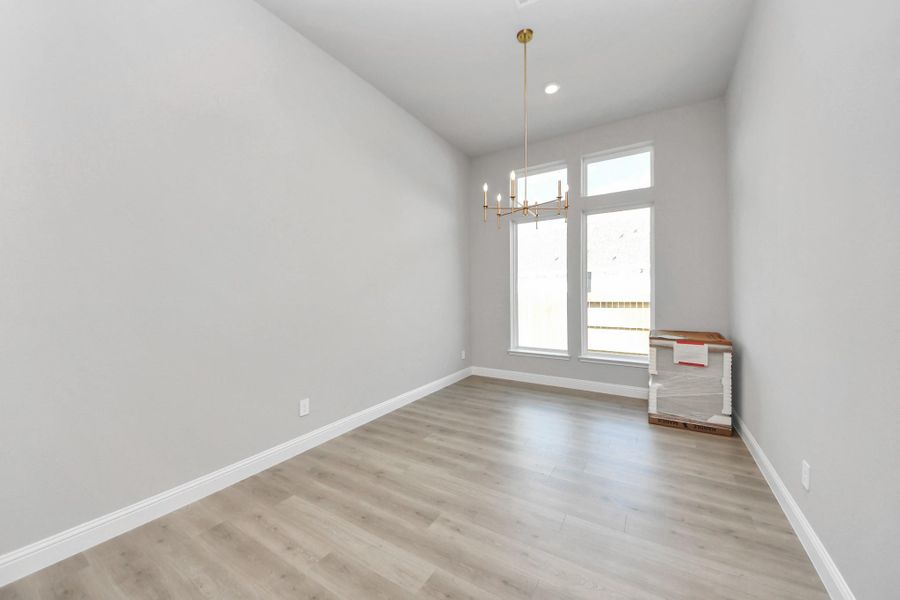 Spacious, unfurnished interior of a new home in ARTAVIA: Hilltop Collection, Conroe (Image 15). Spacious, unfurnished interior of a new home in ARTAVIA: Hilltop Collection, Conroe (Image 15).