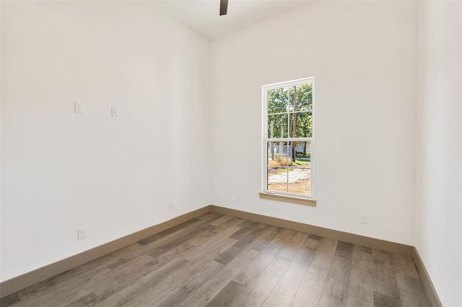 Spacious, unfurnished interior of a new home in , Star Harbor (Image 23).