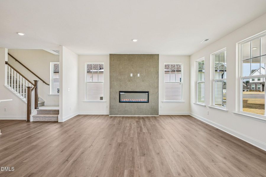 11-web-or-mls-Channel Drop Lp-S3001-011