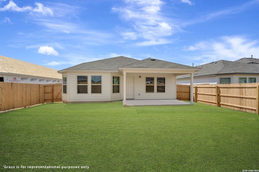 Exterior details and patio area of a home in Verano Farms, San Antonio (Image 3).