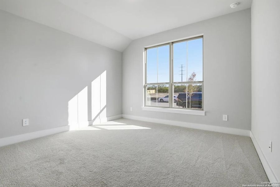 Spacious, unfurnished interior of a new home in Haby Hill 50s, San Antonio (Image 24). Spacious, unfurnished interior of a new home in Haby Hill 50s, San Antonio (Image 24).