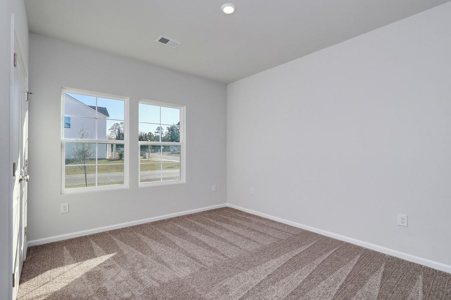 Spacious, unfurnished interior of a new home in Jordan Grove, Conway (Image 23).