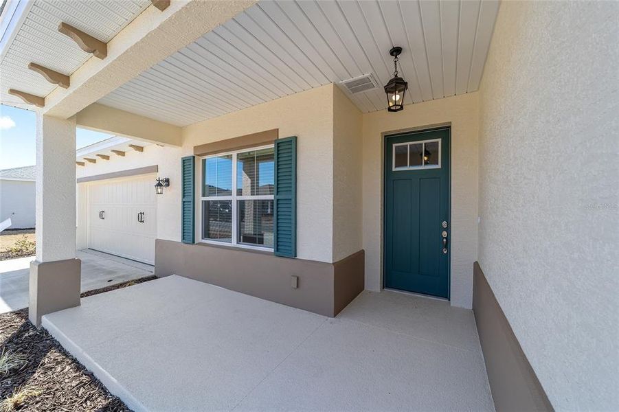 Exterior details and patio area of a home in , Ocala (Image 24).