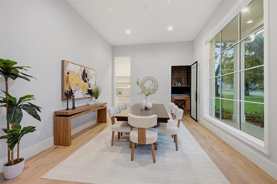 Furnished interior view inside a new home in , Dallas (Image 19).