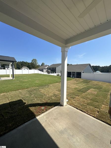 Front exterior of a new home in Shiloh Trail, Wellford, SC, highlighting curb appeal (Image 25).