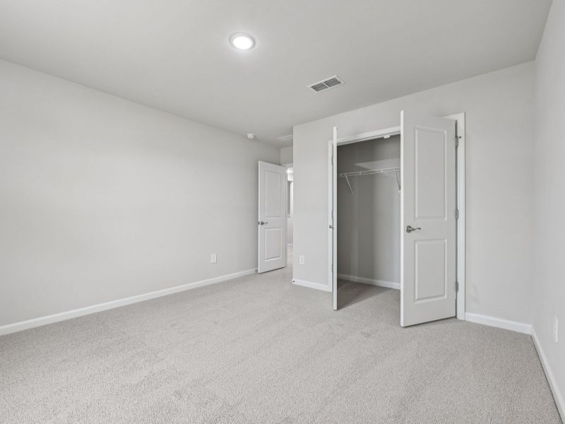 Spacious, unfurnished interior of a new home in Oakwood, Mebane (Image 23).