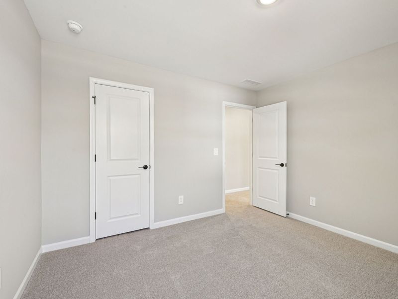 Spacious, unfurnished interior of a new home in Watkins Glen, Raleigh (Image 21).