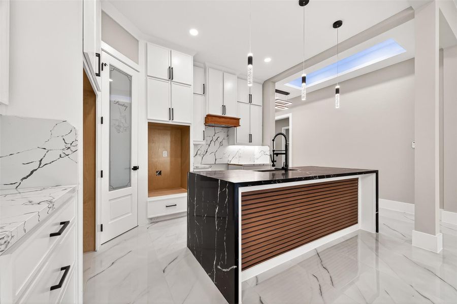 Furnished interior view inside a new home in , Houston (Image 7).