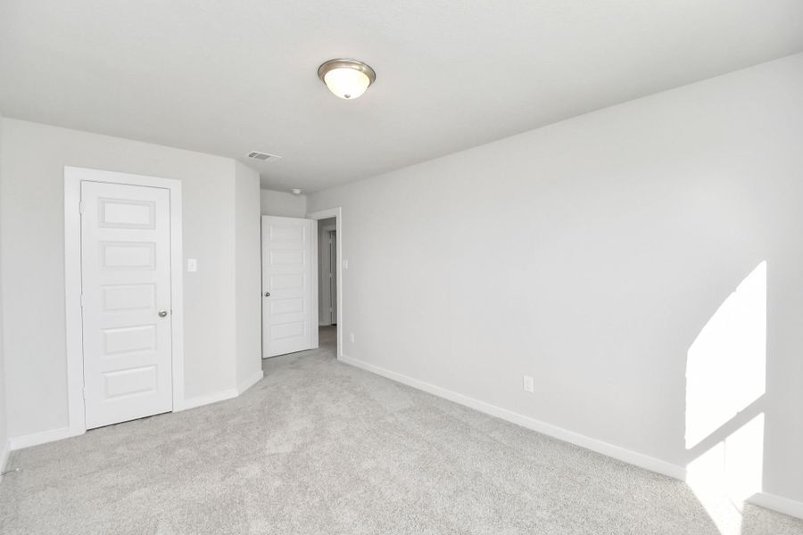 Example of completed home with similar floor plan. Colors and selections of completed home may vary. Example of completed home with similar floor plan. Colors and selections of completed home may vary.