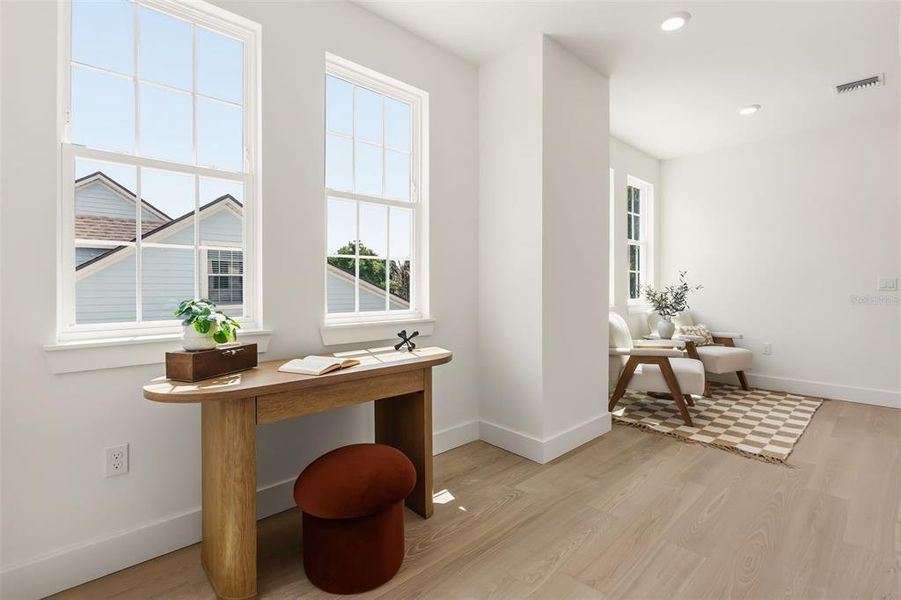 Furnished interior view inside a new home in , Winter Park (Image 14).
